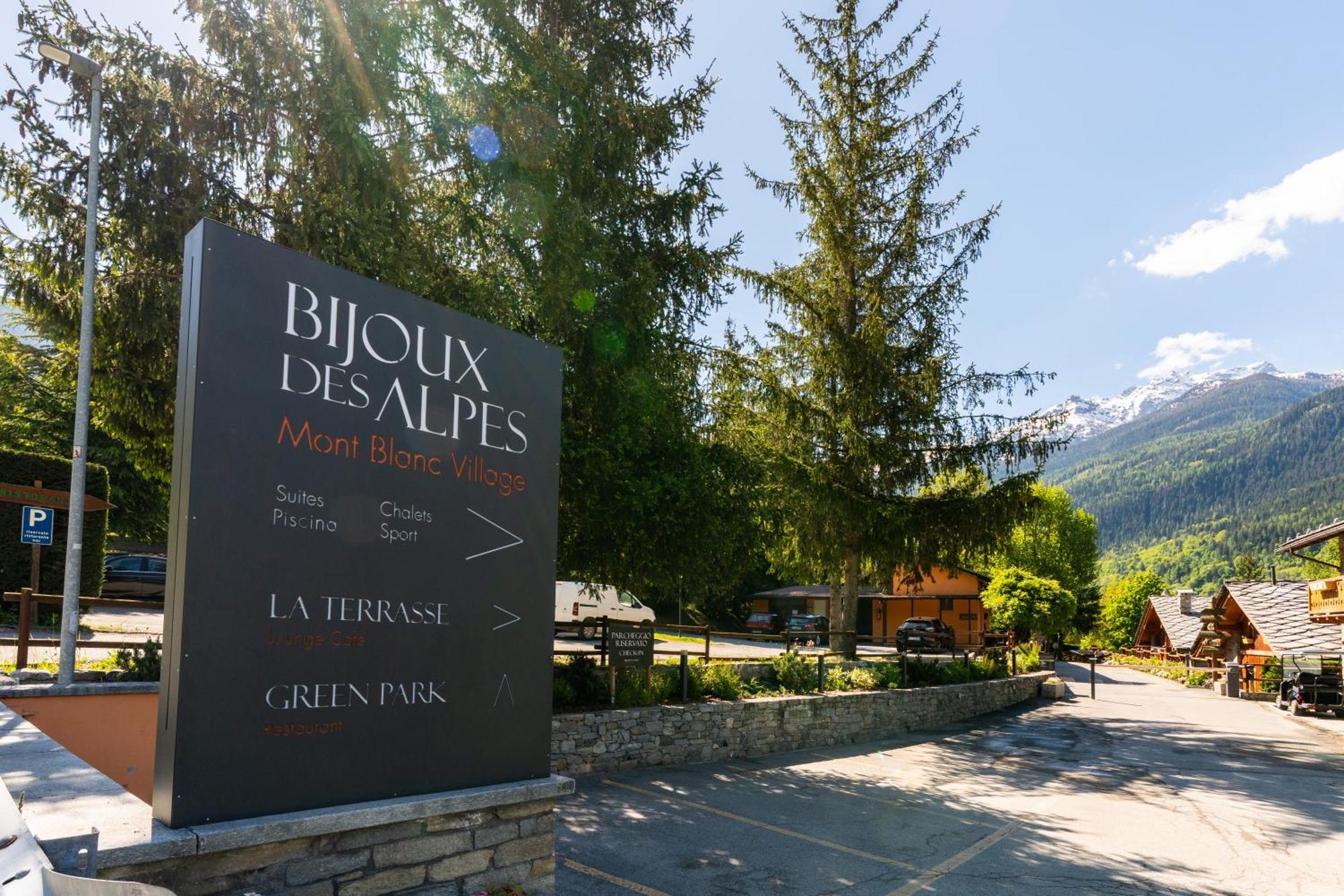 לה סאלה Bijoux Des Alpes - Mont Blanc Village מראה חיצוני תמונה